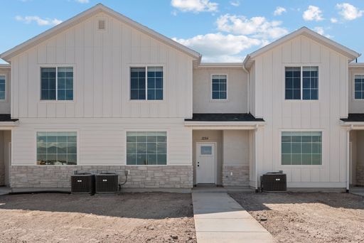 Brand-new, Beautiful 3-Bedroom Townhome