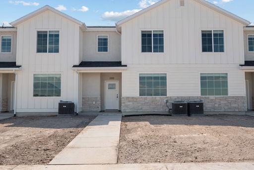 Brand-new, Beautiful 3-Bedroom Townhome