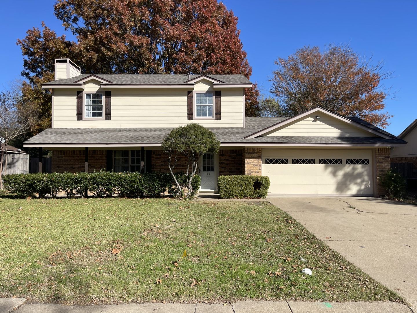 Waxahachie House: 113 Deerwood Lane