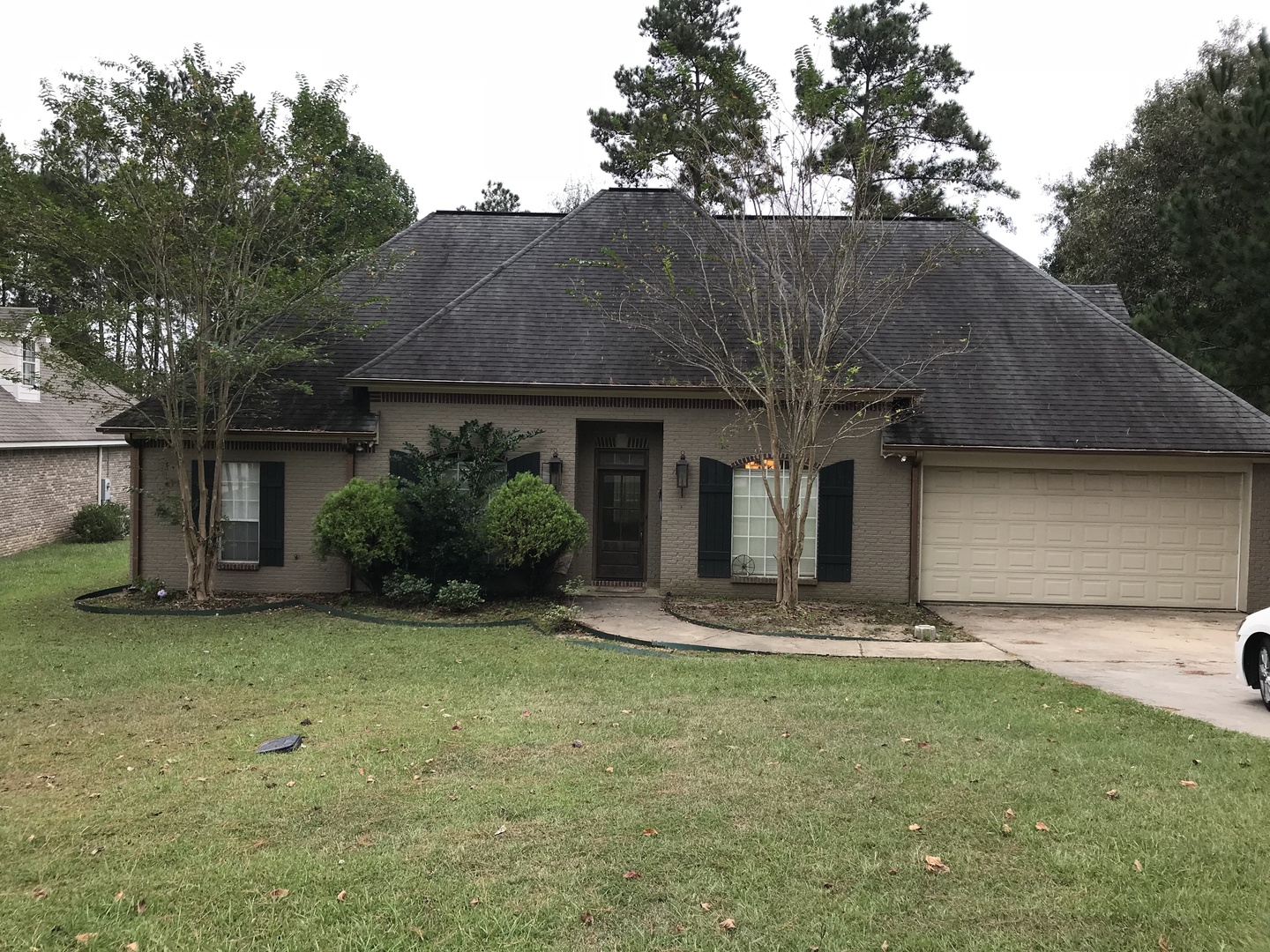 Hatteisburg House: 90 Auburn place