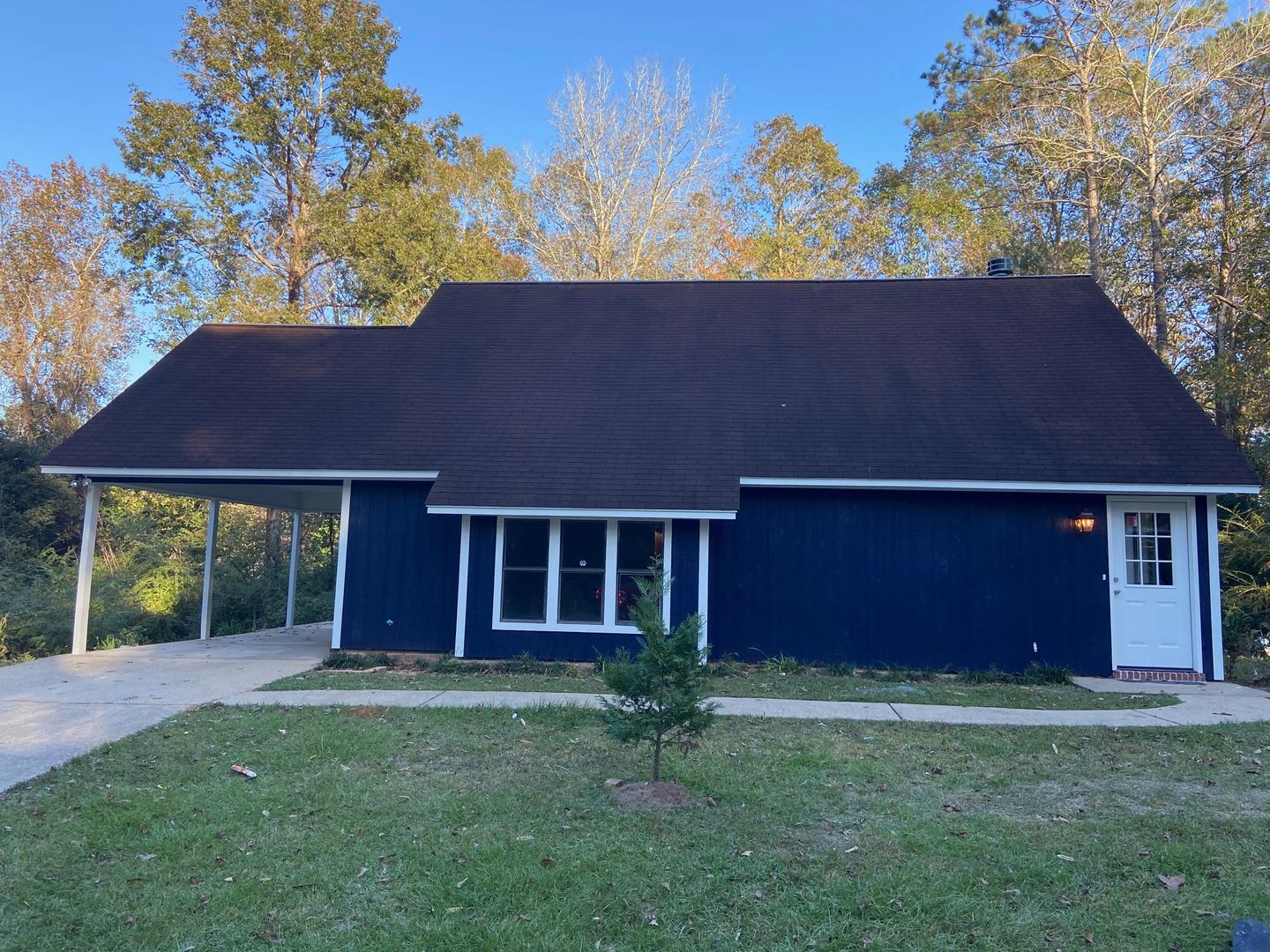 Hattiesburg House: 44 Hickory Knoll