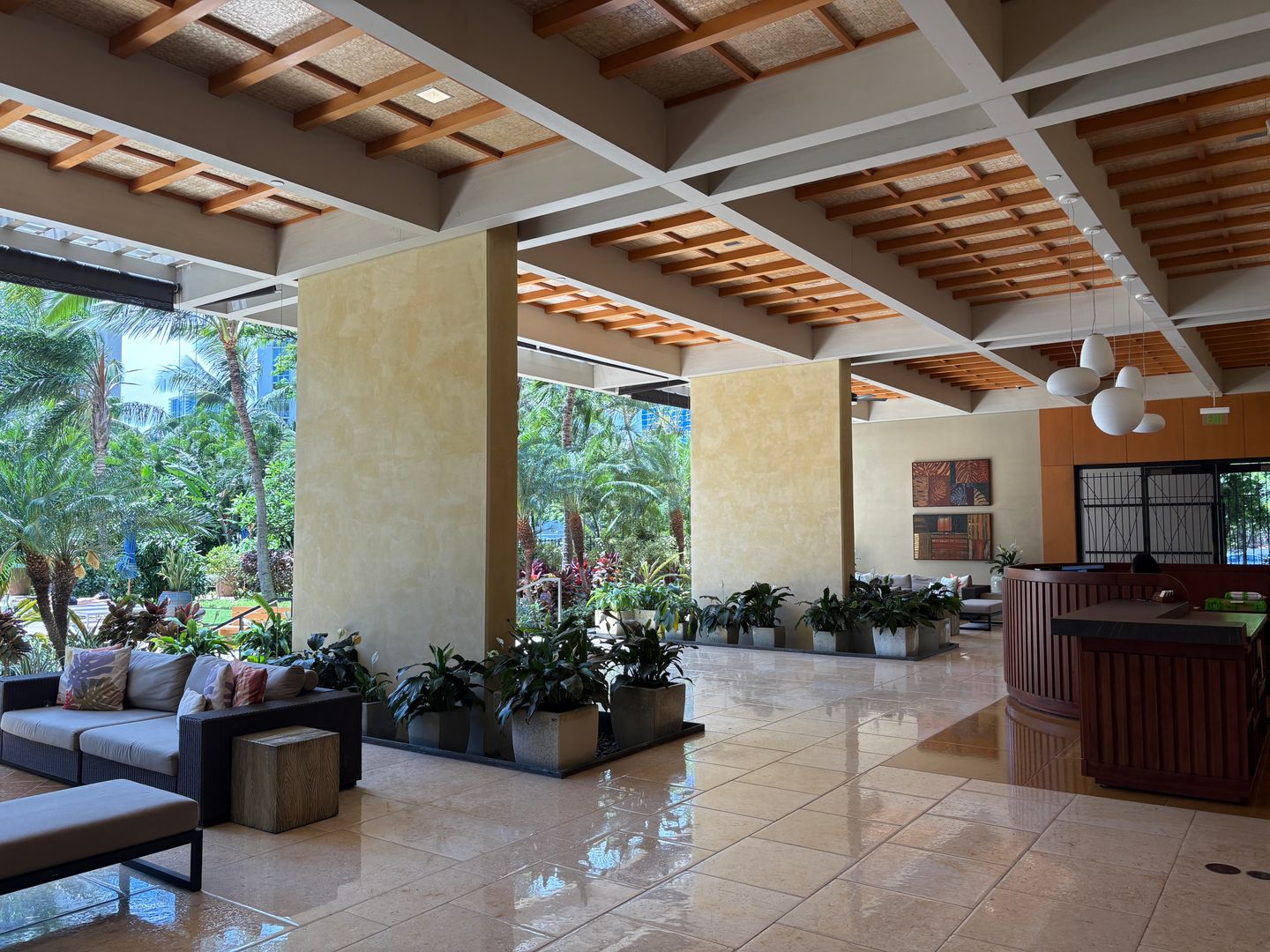 Honolulu Condo: 1551 Ala Wai Blvd, #703