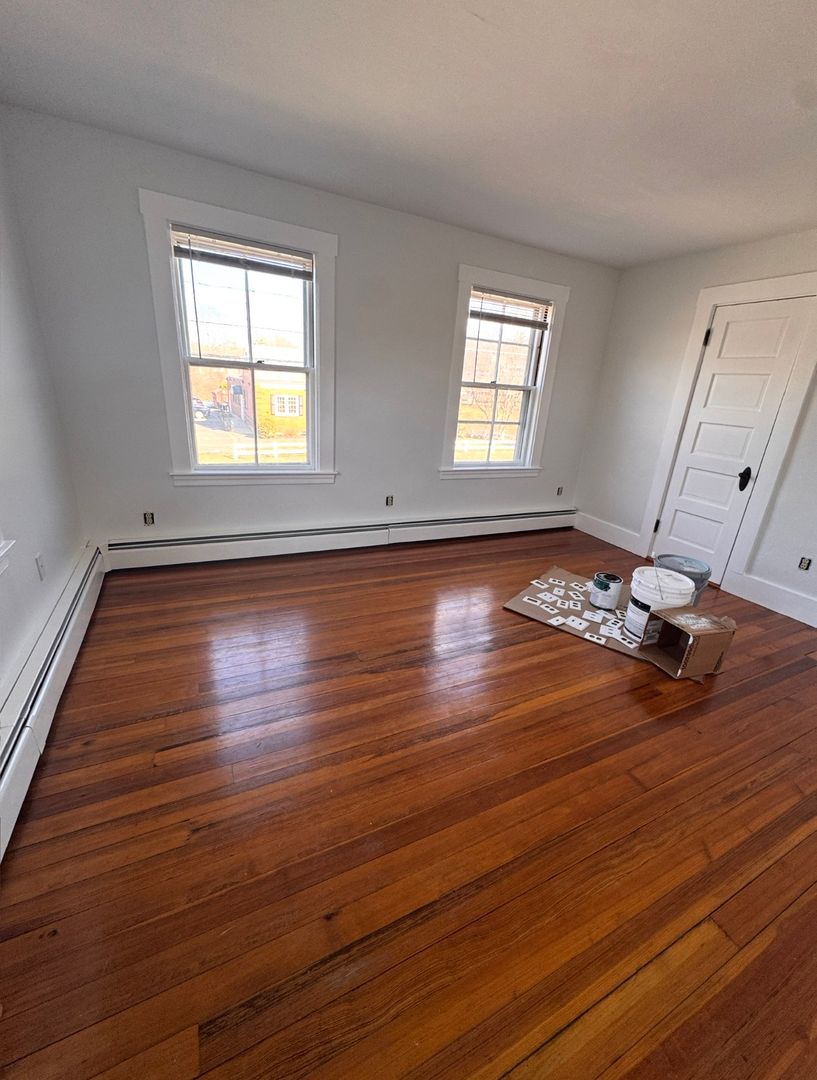 Plaistow Apartment: 84 Main Street