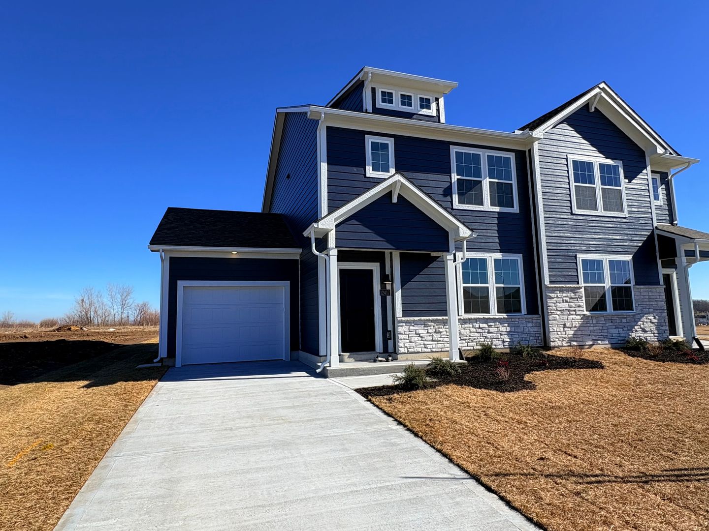 Lake Lotowana Townhome: 12417 Acacia Dr