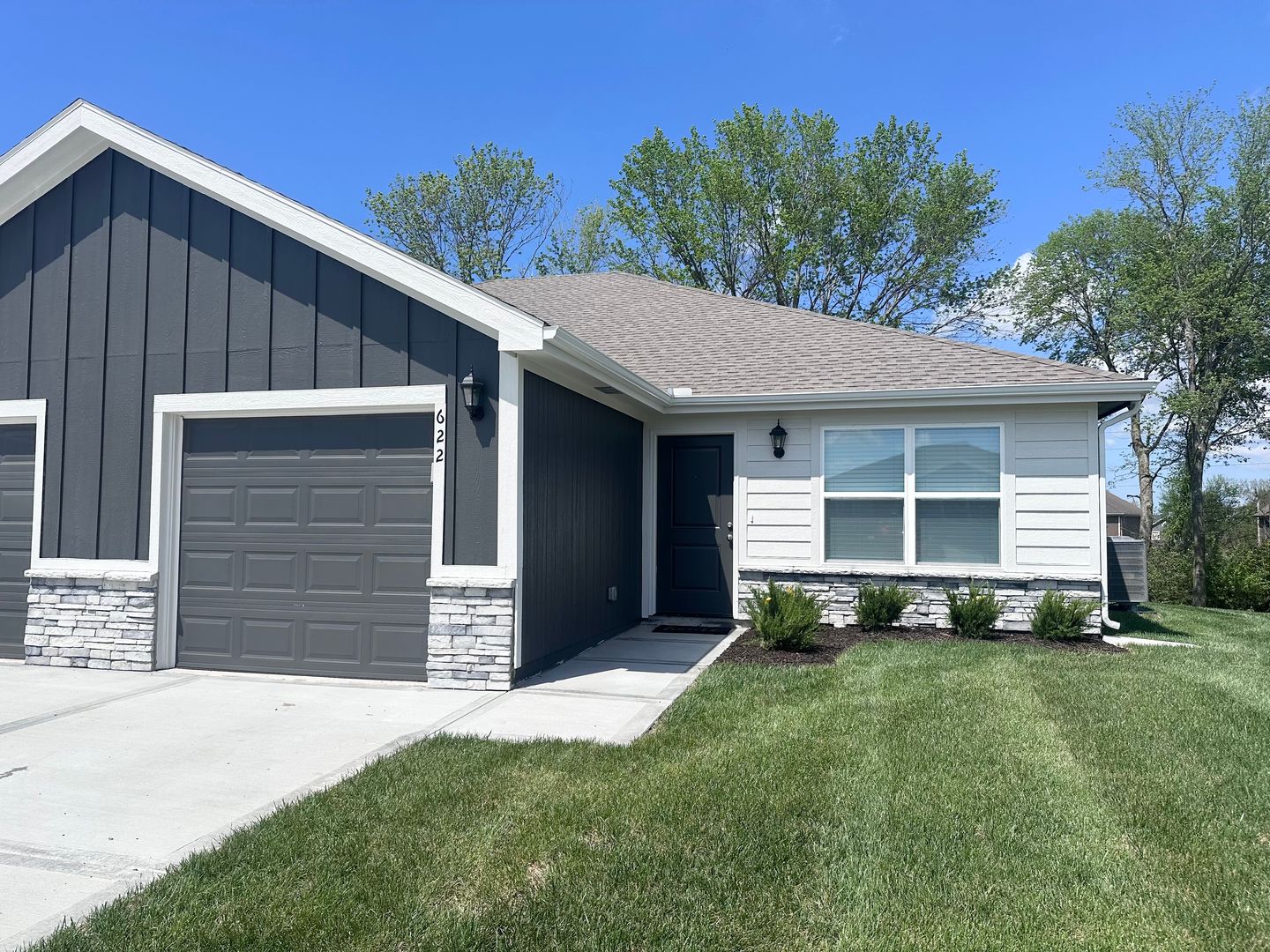 Belton Apartment: 620-622 Fall Meadow Ln