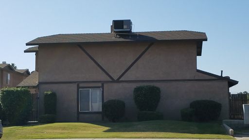 7909 S Laurelglen Unit B, Bakersfield, CA 93309 – photo 1