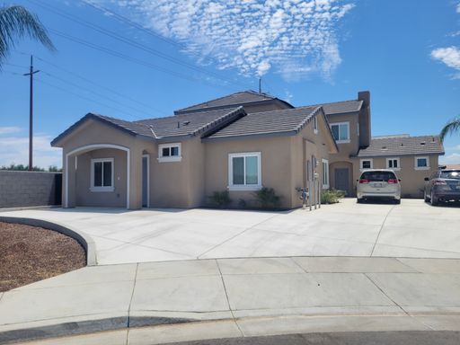 8307 Frankie Lou Unit B, Bakersfield, CA 93314 – photo 1