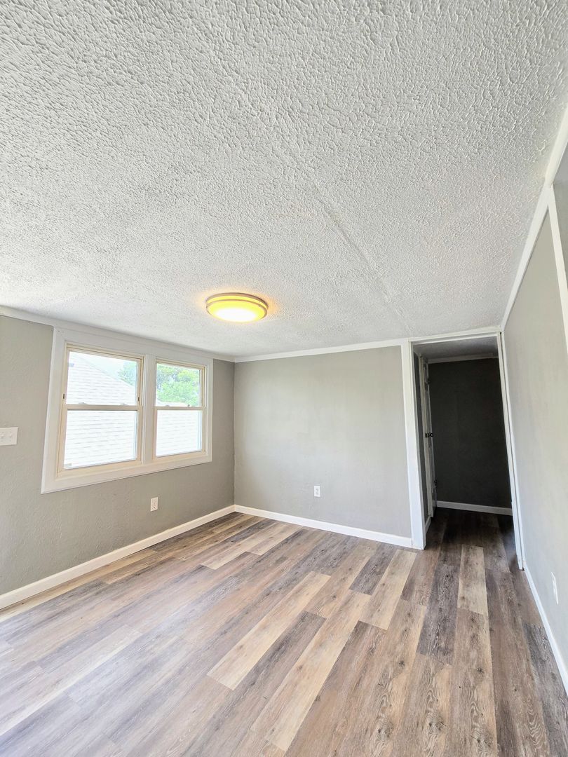 Kokomo Apartment: 1101 North Indiana Avenue