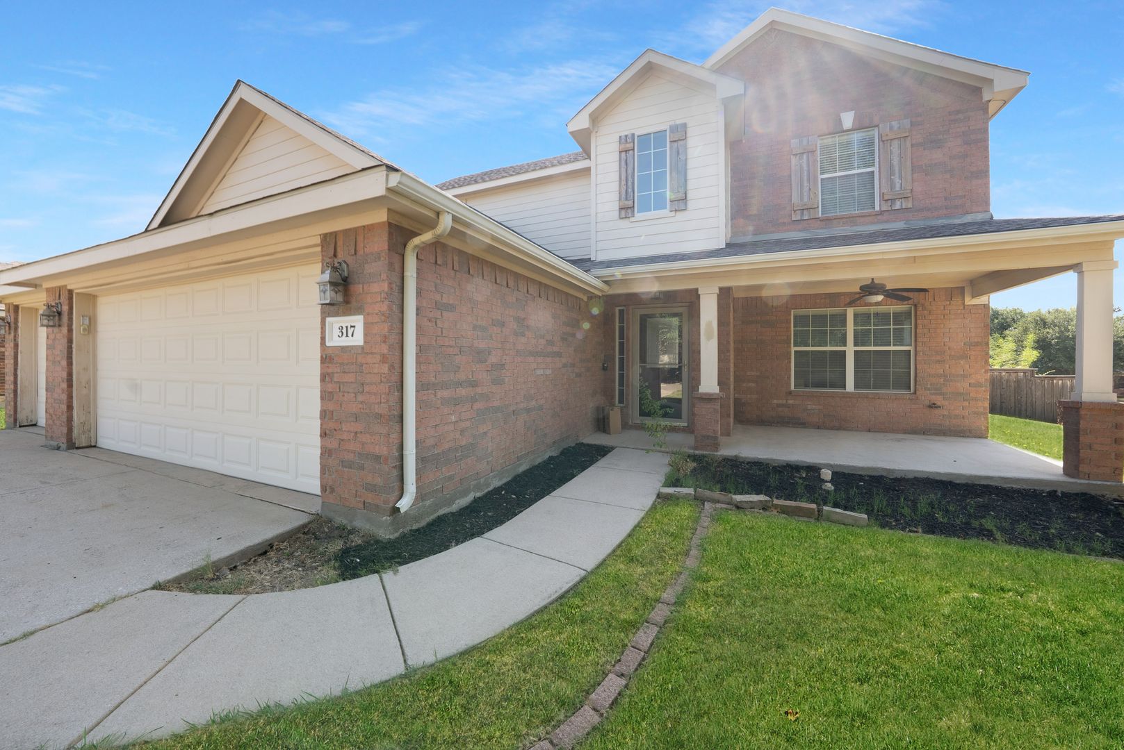 Oak Point House: 317 Sheridan Road