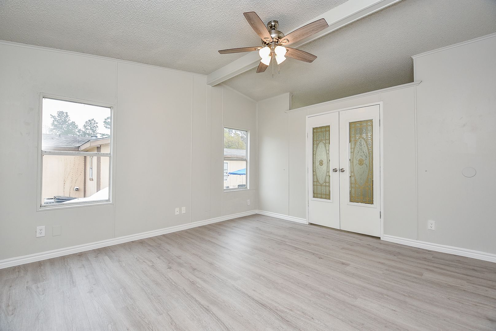 Conroe House: 12754 Roy Harris Loop