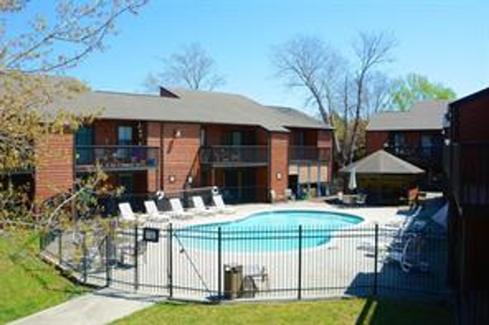 MONTGOMERY Apartment: 13151 WALDEN RD