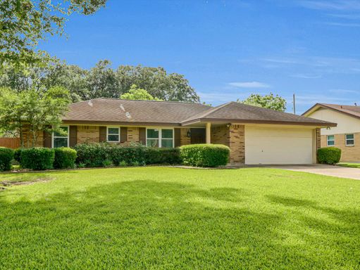 Fully Renovated 3BR Home at 805 Bluebonnet Ln, Katy, TX 77493 | Across from Katy High School – photo 1