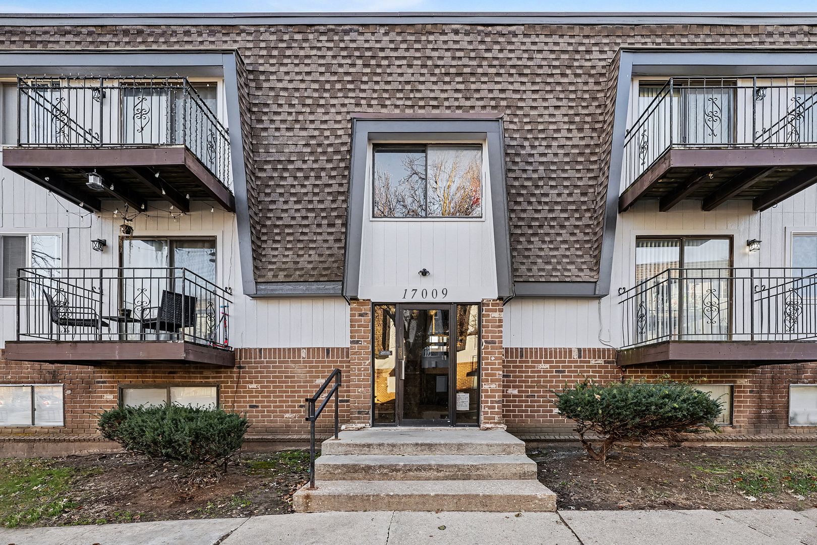 Independence Apartment: 17013 US-24