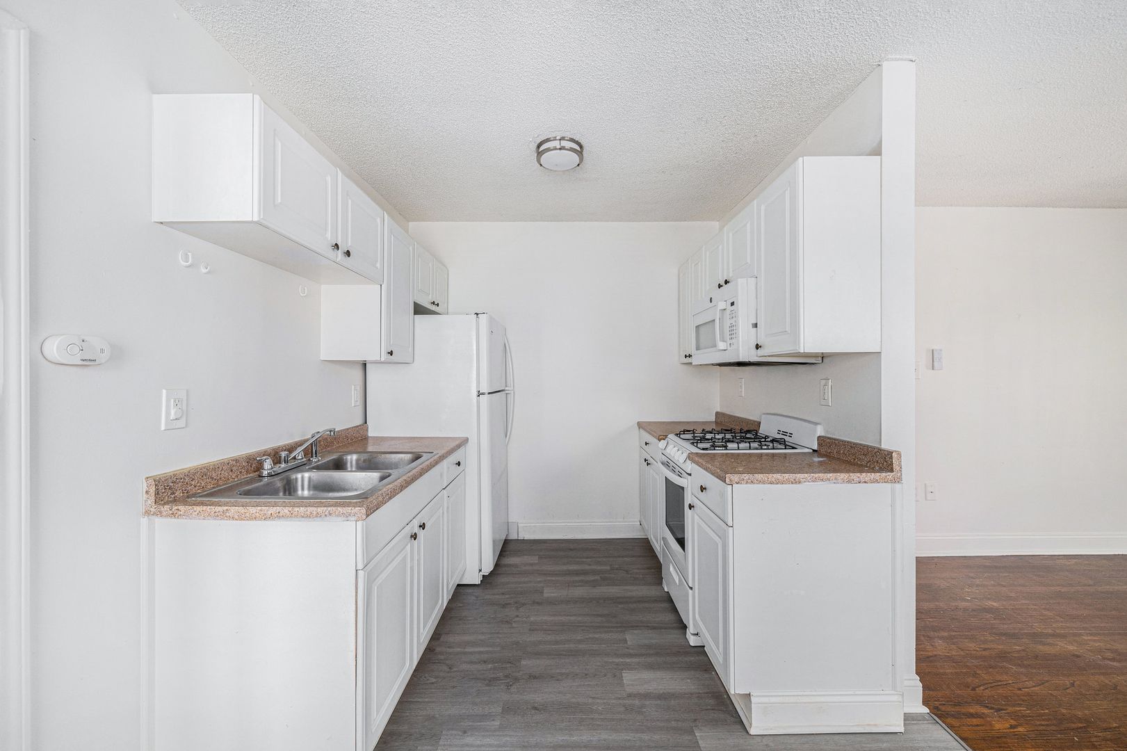 Kansas City Apartment: 2729 Campbell St