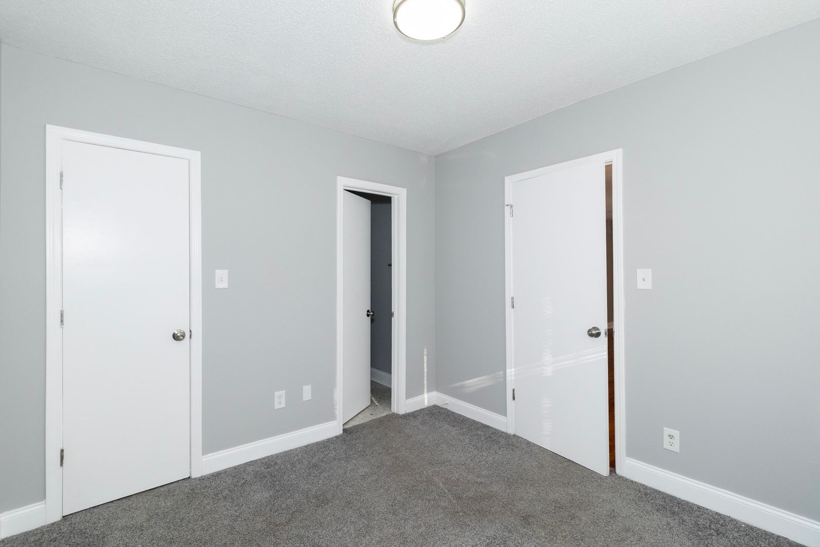 Kansas City Apartment: 2729 Campbell St