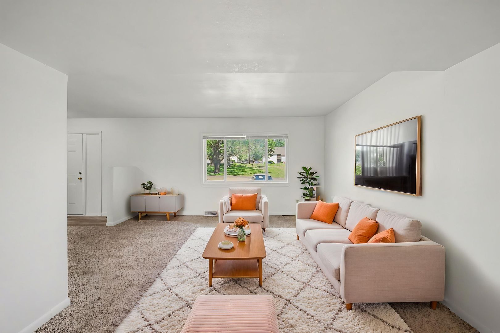 Belton Apartment: 6820 Chapel Dr