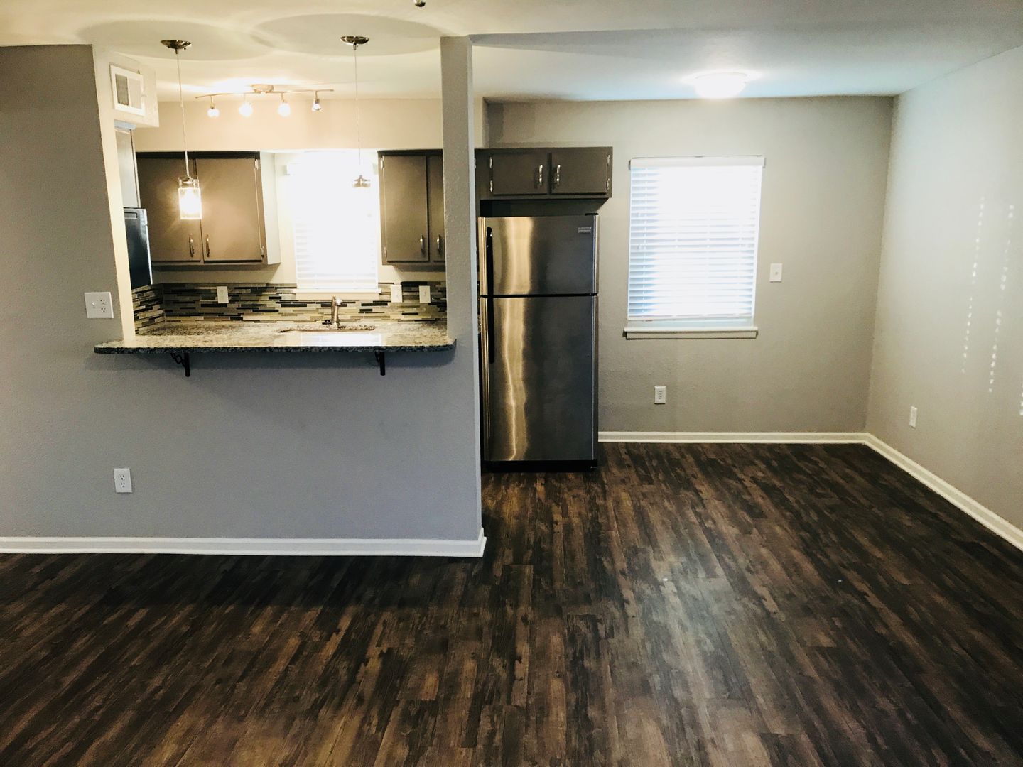 Kansas City Apartment: 701 E 40th St