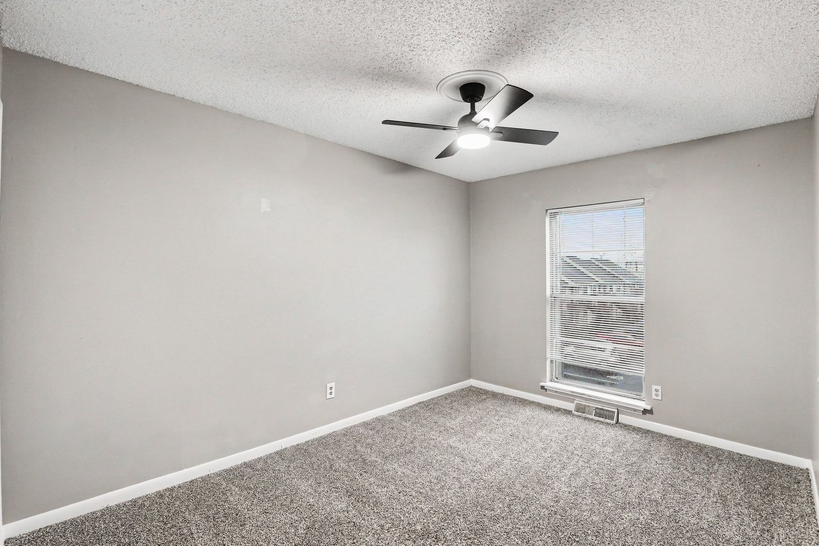 Belton Apartment: 6820 Chapel Dr
