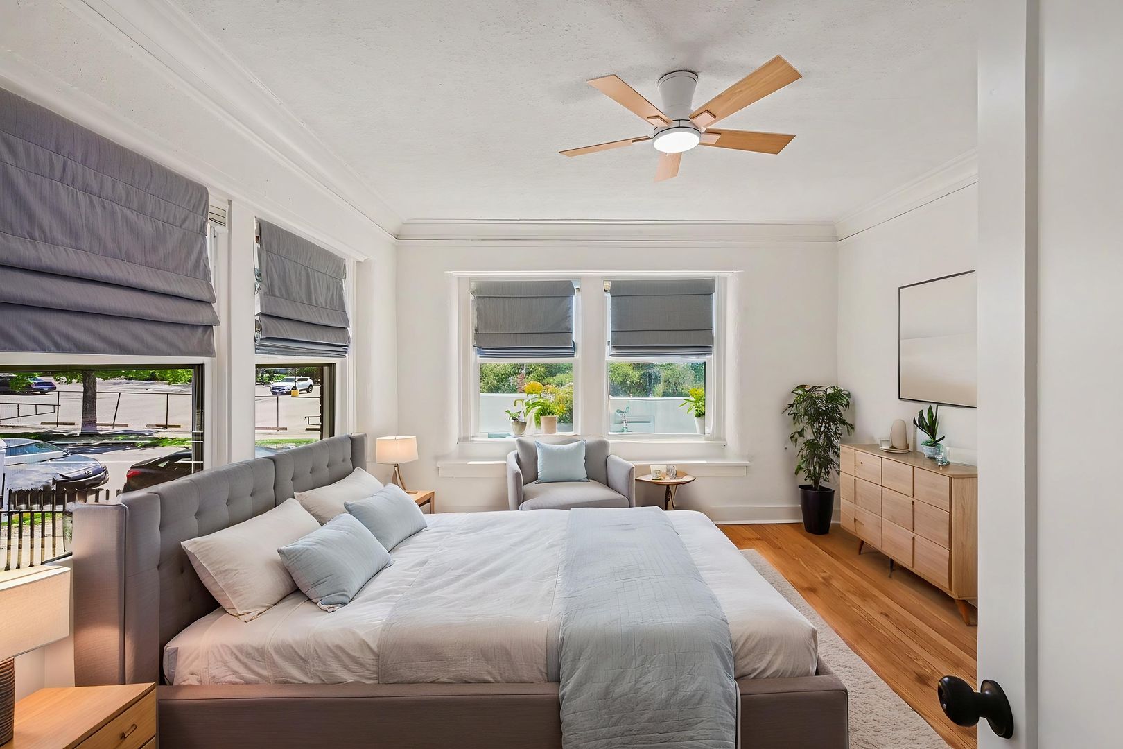 Kansas City Apartment: 516-526 W 39th Terrace