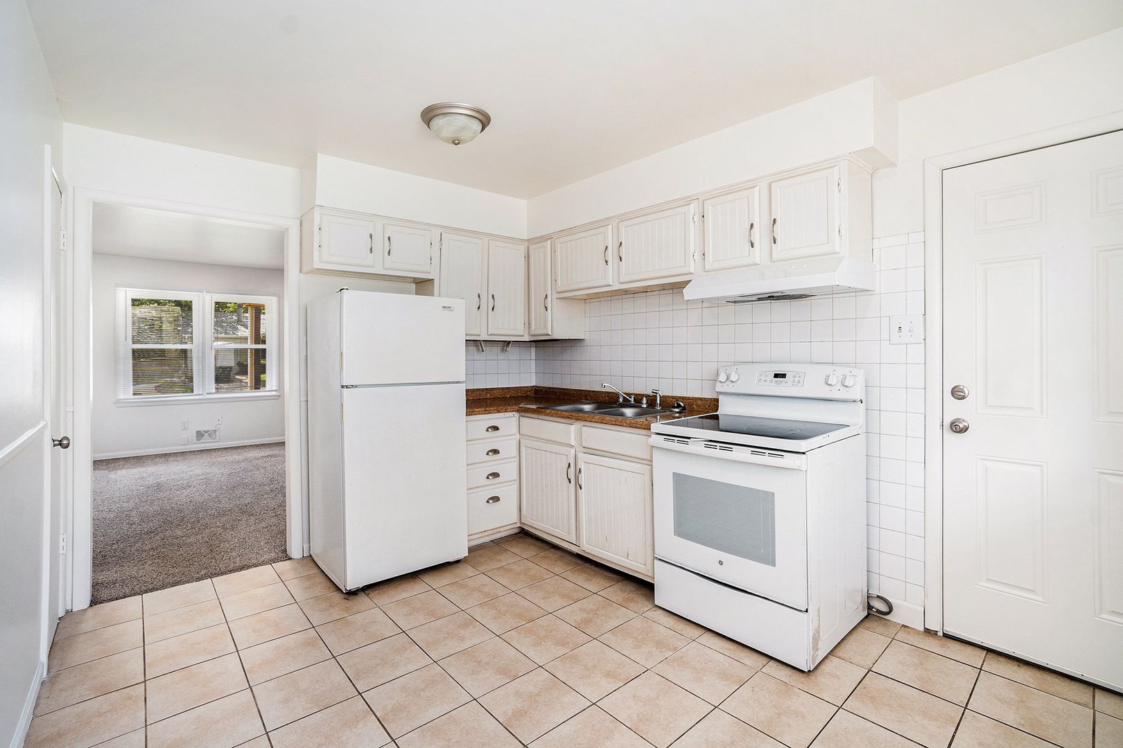 Pleasant Valley House: 9014 Bayless Rd