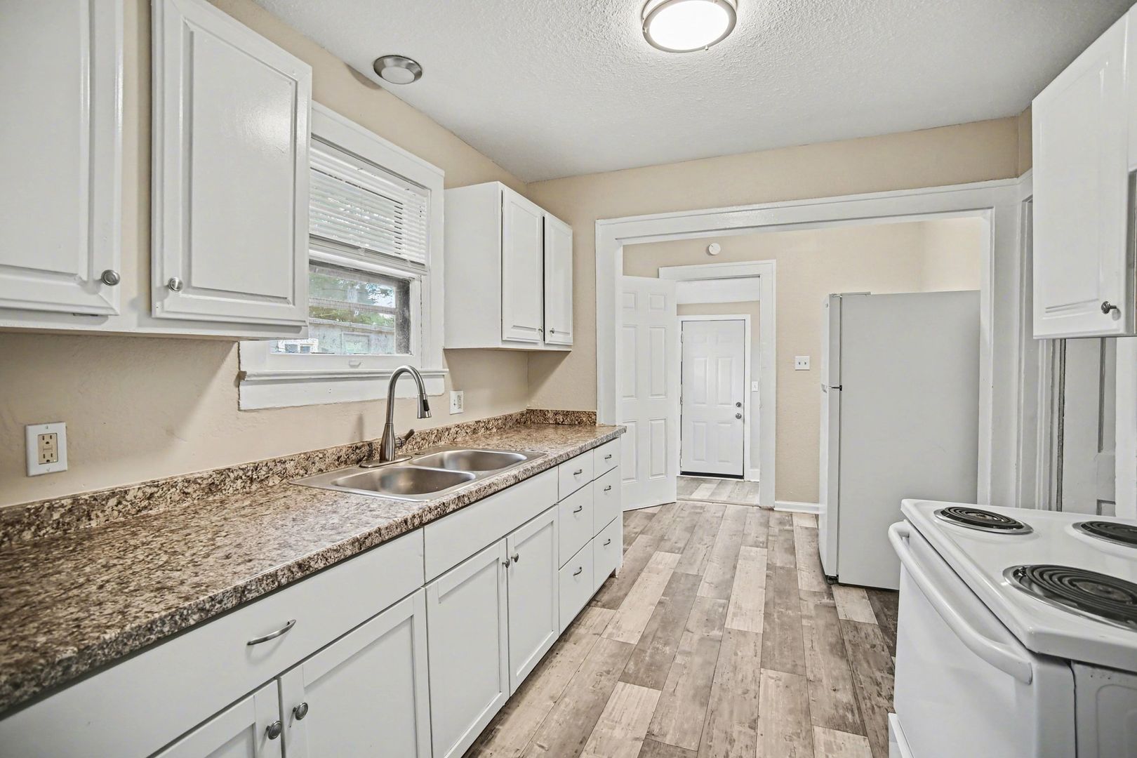 Kansas City House: 5531 Euclid Ave
