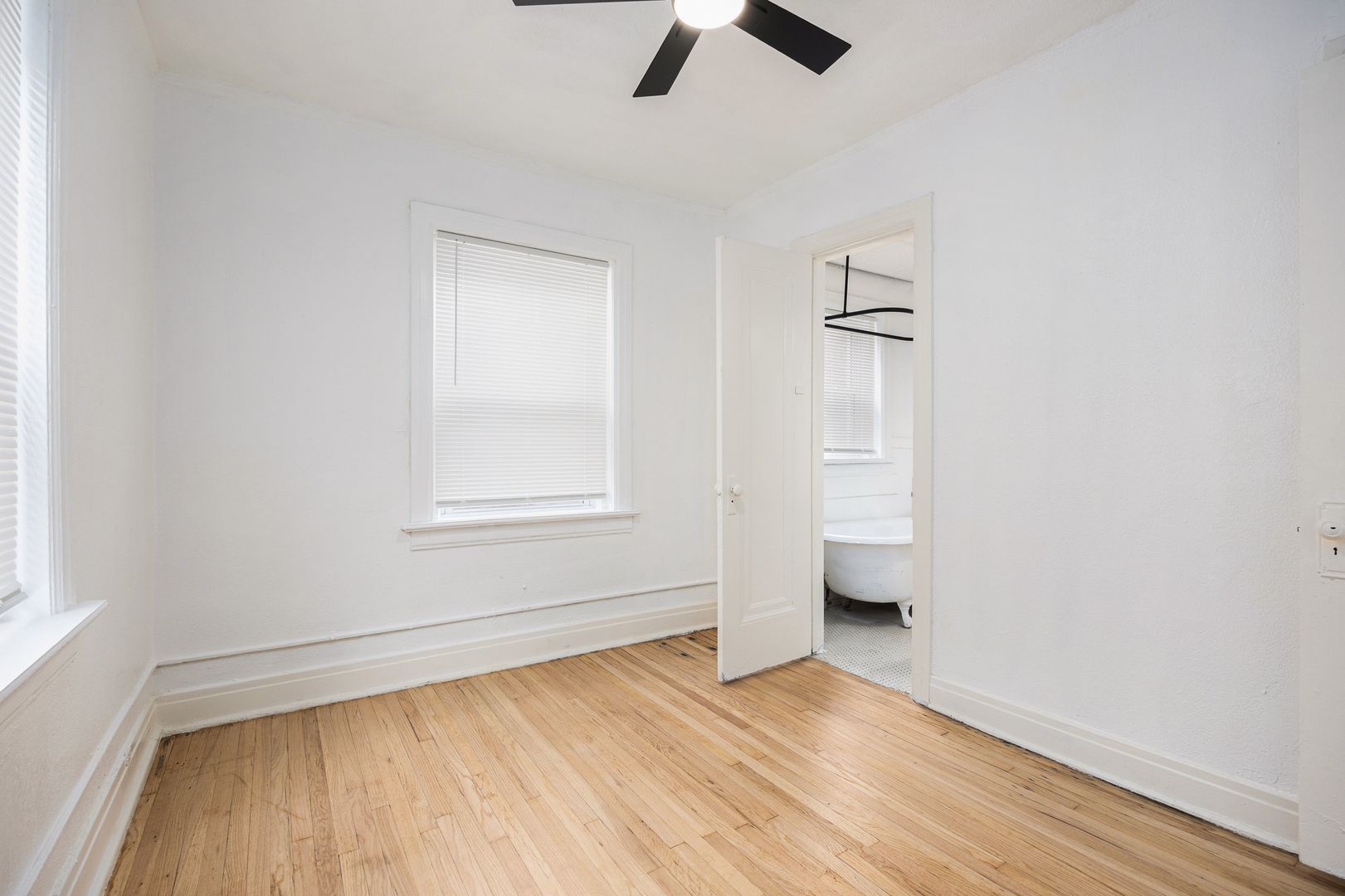 Kansas City Apartment: 3706 Wyoming St