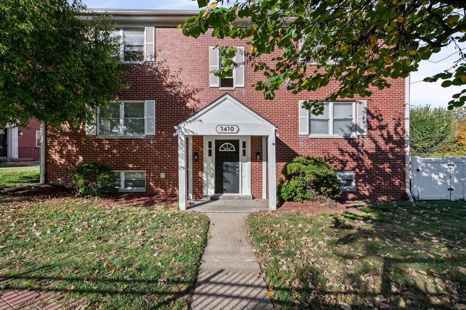 Kansas City Apartment: 4818 Paseo Blvd