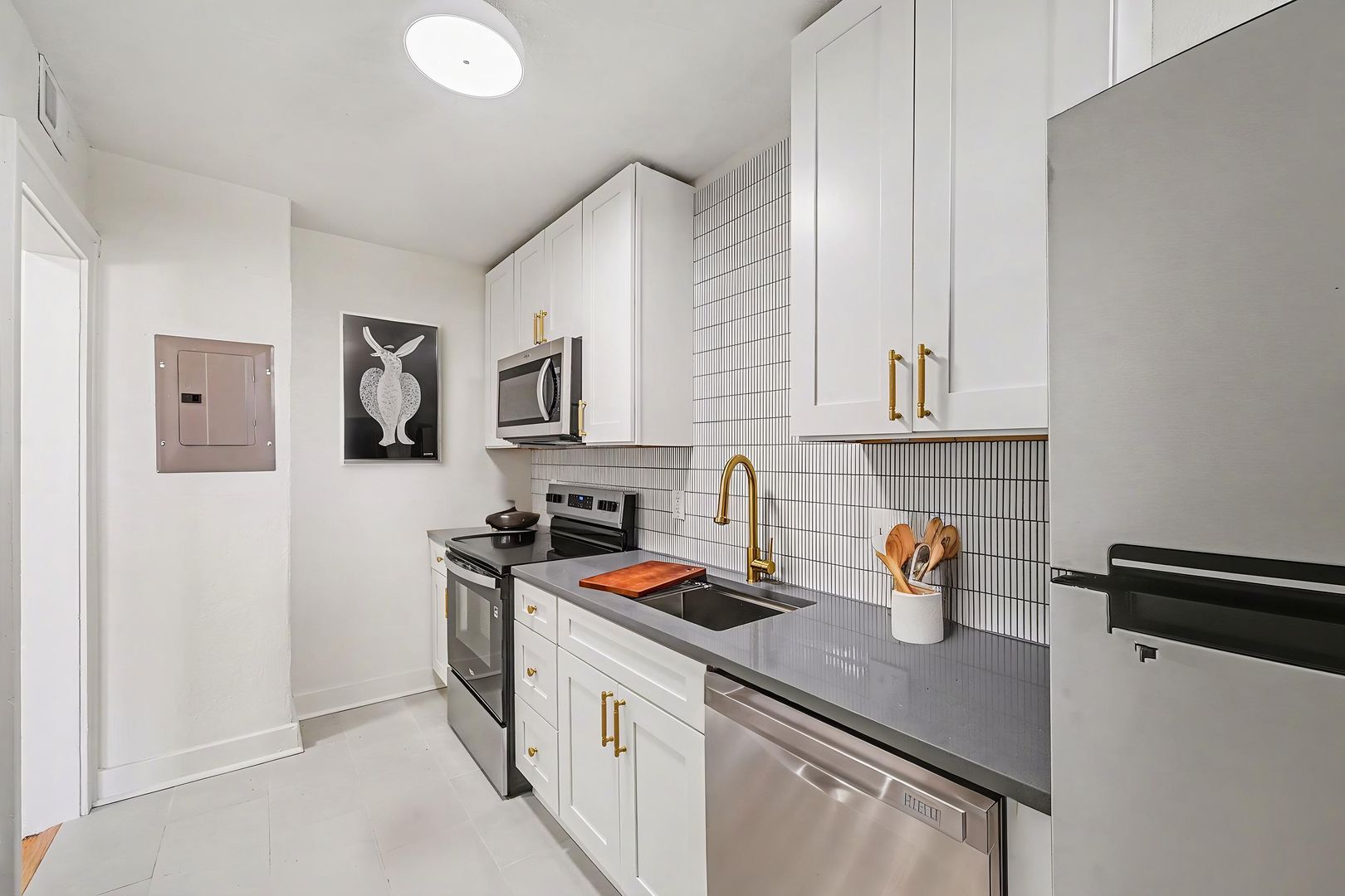 Kansas City Apartment: 516-526 W 39th Terrace