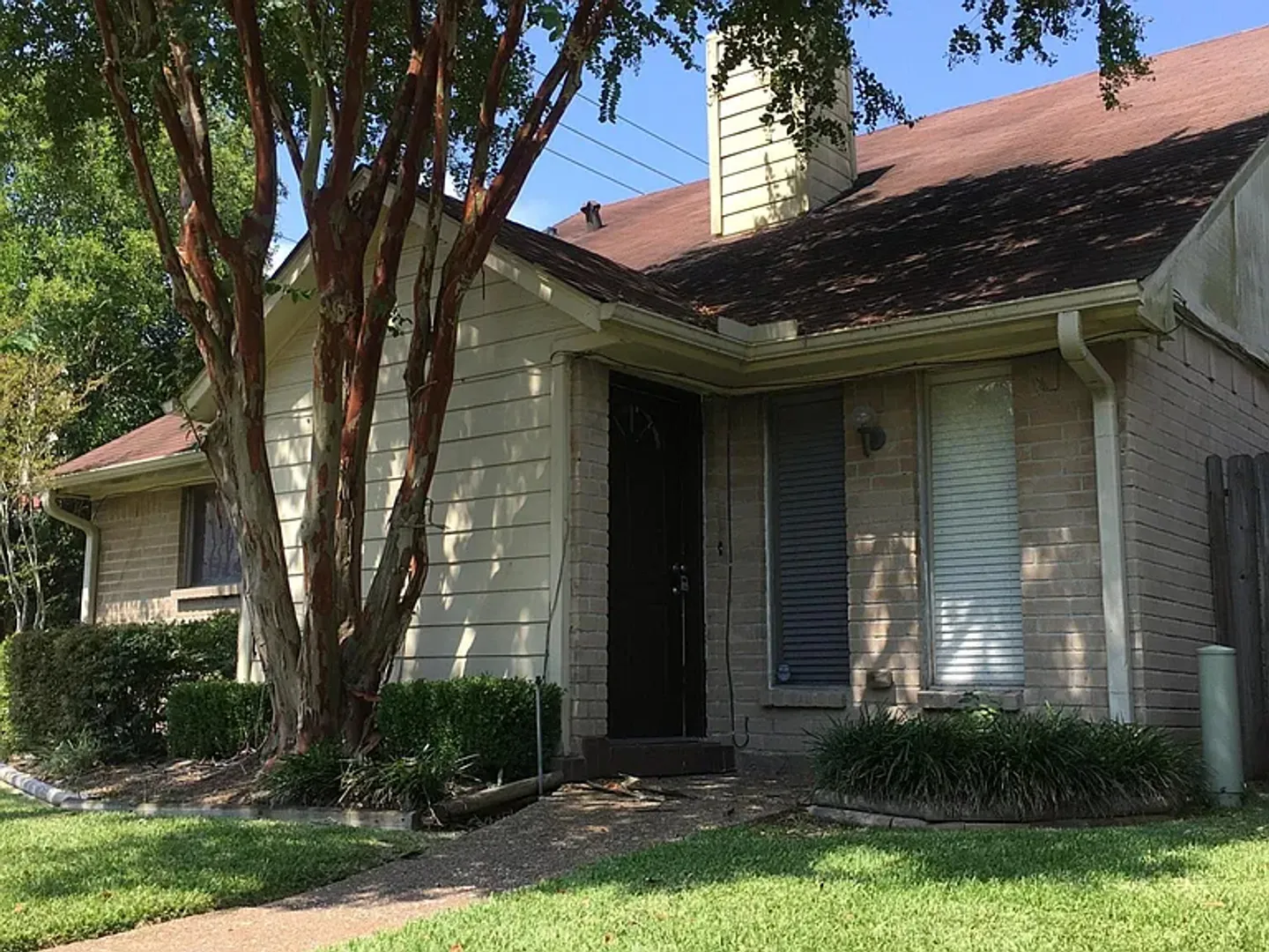 Houston House: 12418 Riva Ridge