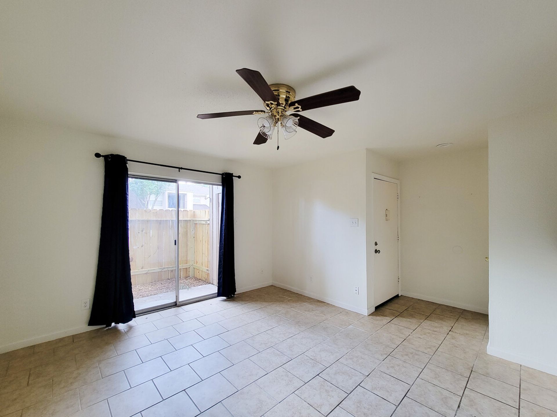 Kimberly House Apartments — photo 22
