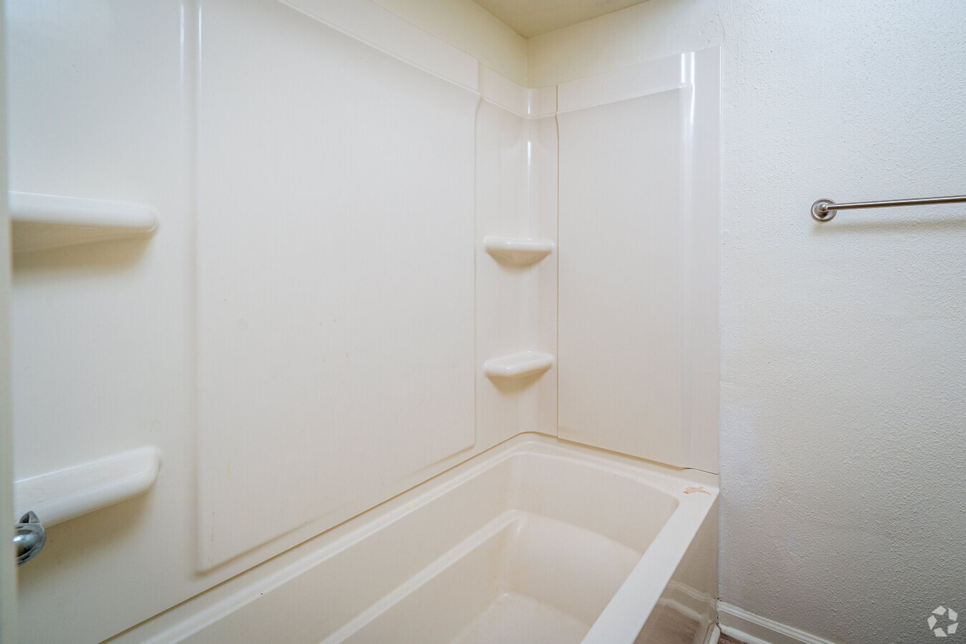 Kimberly House Apartments — photo 12