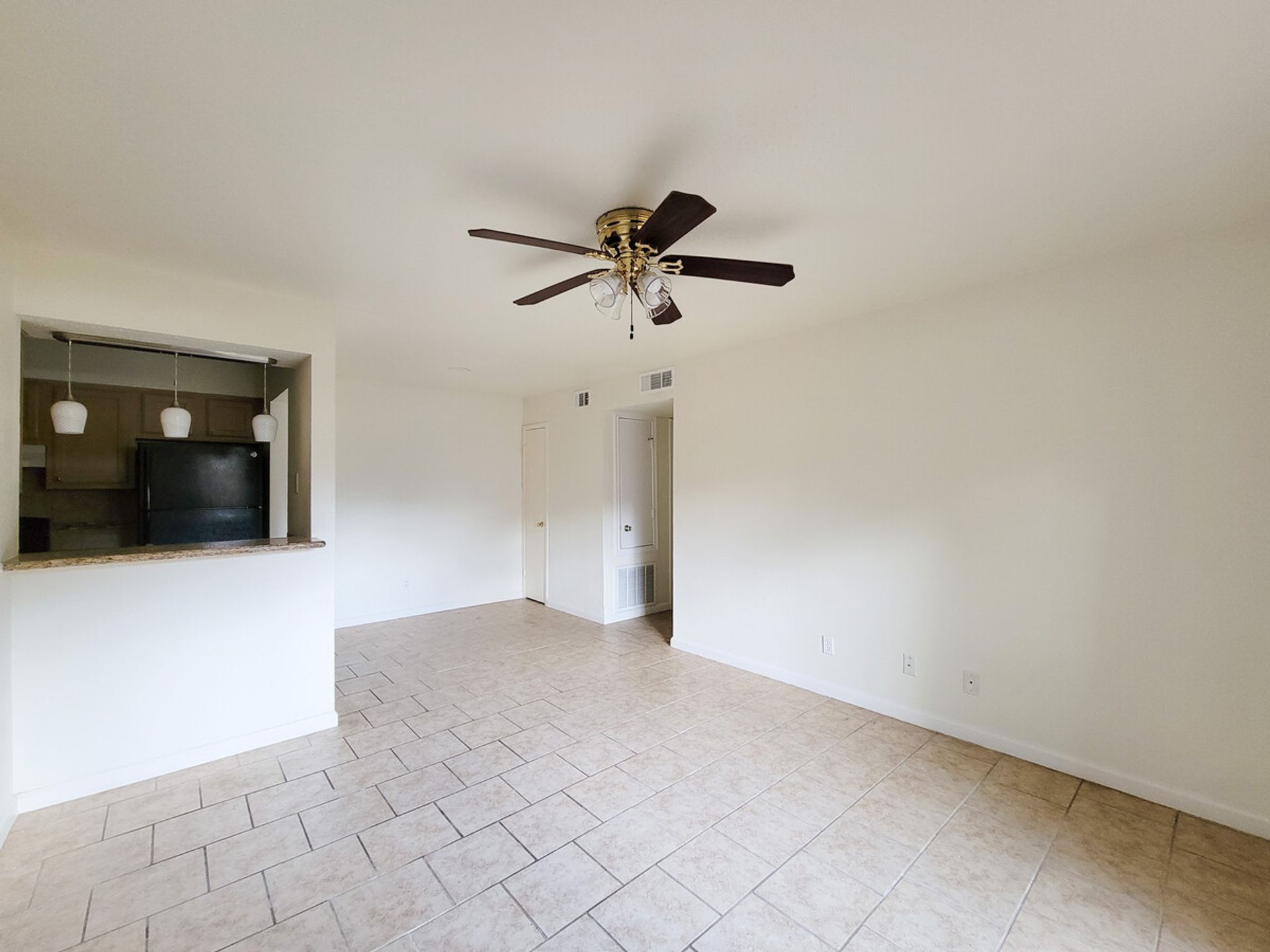 Kimberly House Apartments — photo 23