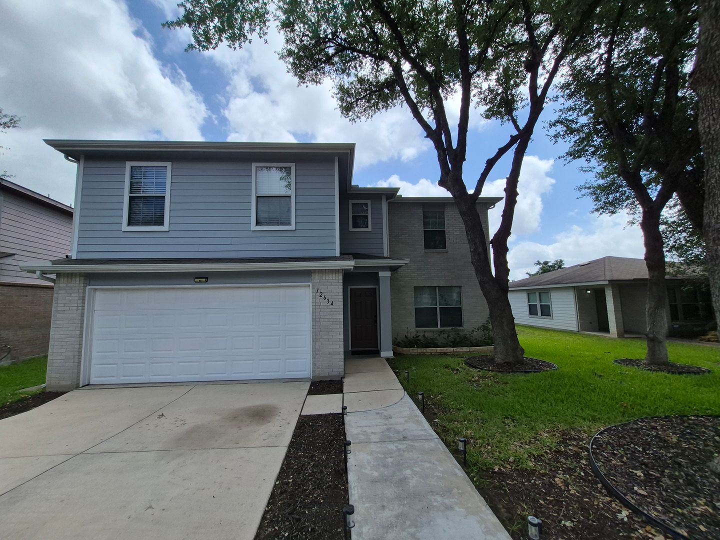 SAN ANTONIO House: 12634 CARRIAGE BLVD.