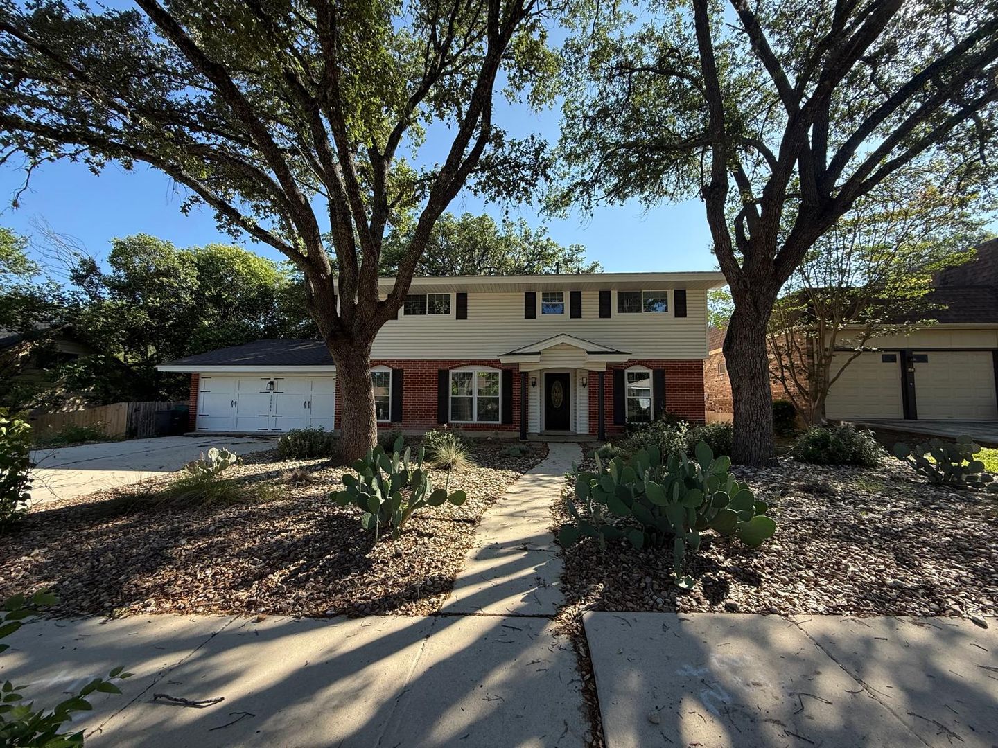San Antonio House: 10606 Millspring