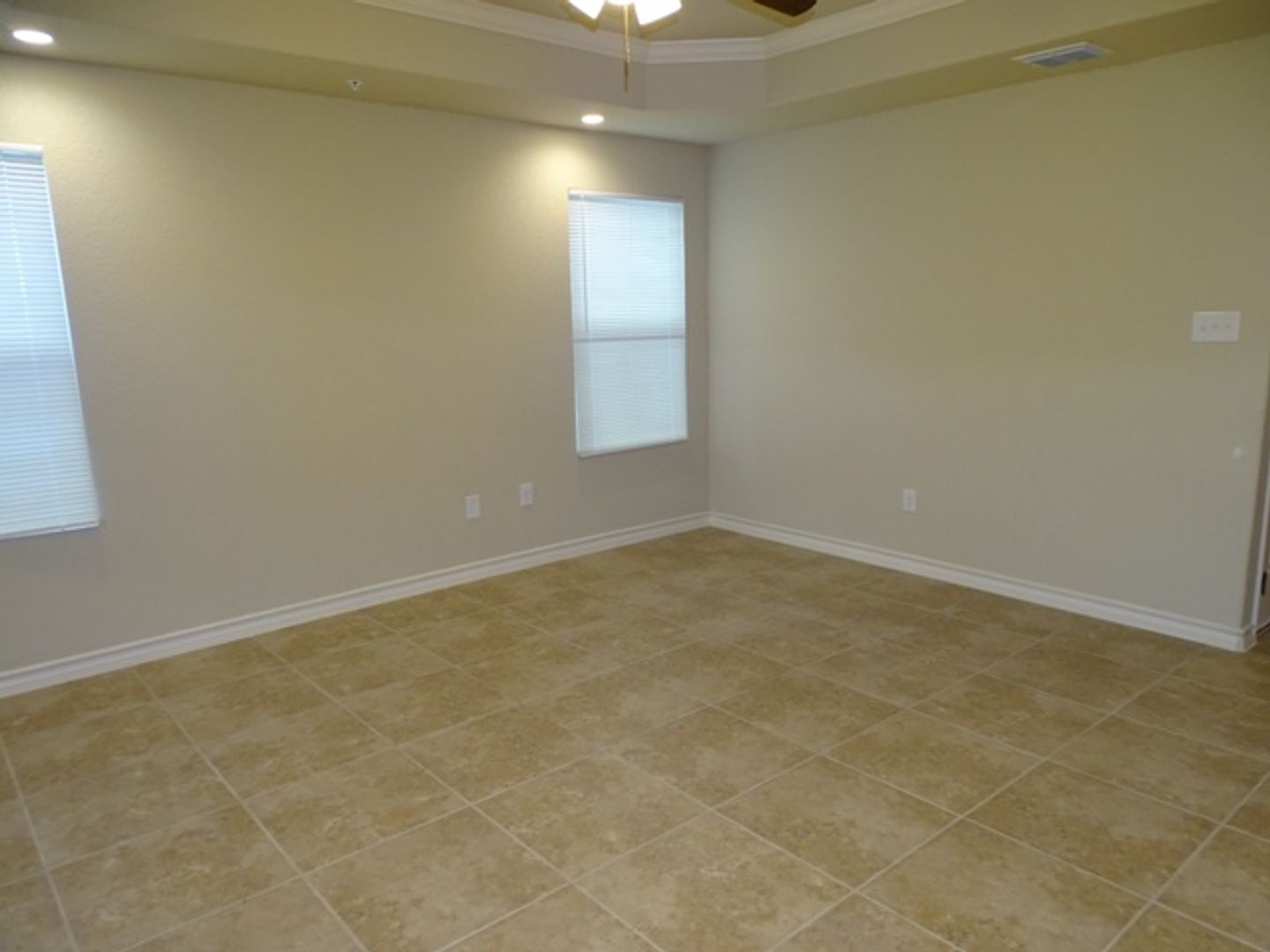 SAN ANTONIO House: 6414 LUGLIO LANE #101