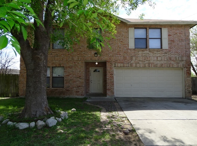 SAN ANTONIO House: 7902 CORUM TRAIL DR.