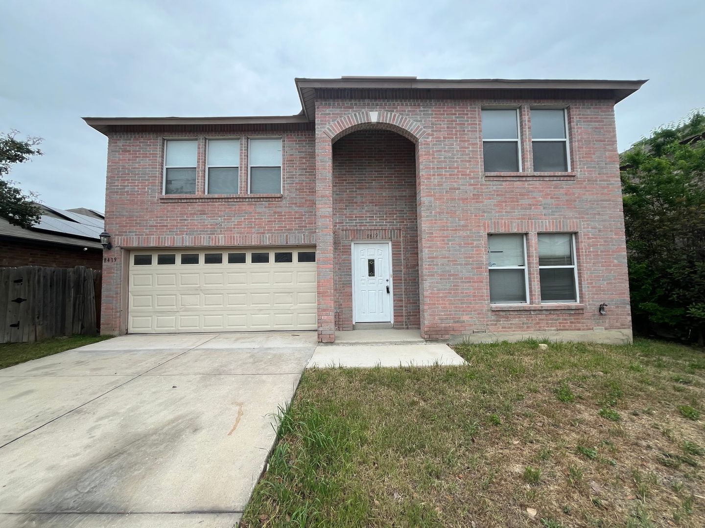 CONVERSE House: 8419 MANDERLY PLACE