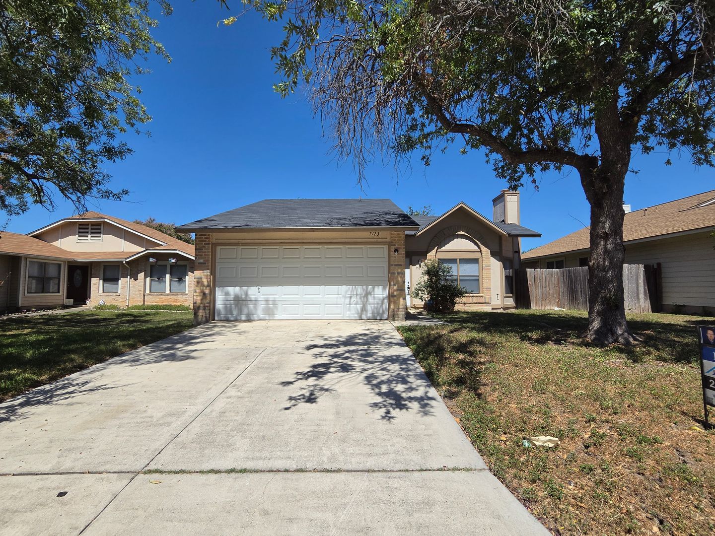 SAN ANTONIO House: 7123 FALLEN TRAIL