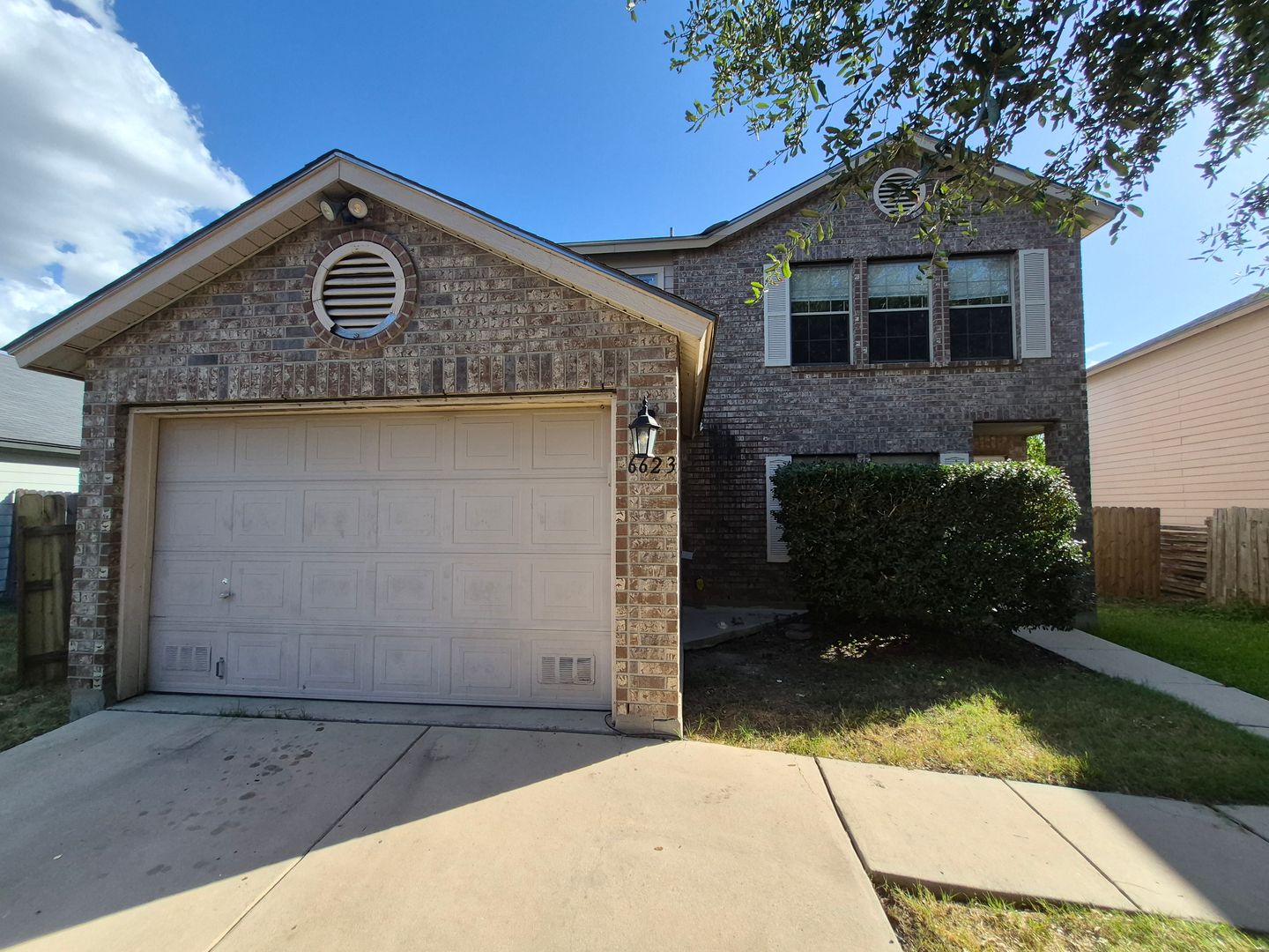 CONVERSE House: 6623 HIGHLAND GRASS
