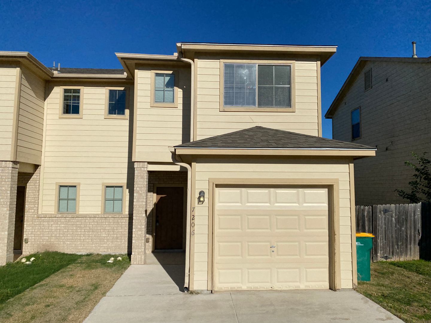 CONVERSE House: 7206 COLINA WAY