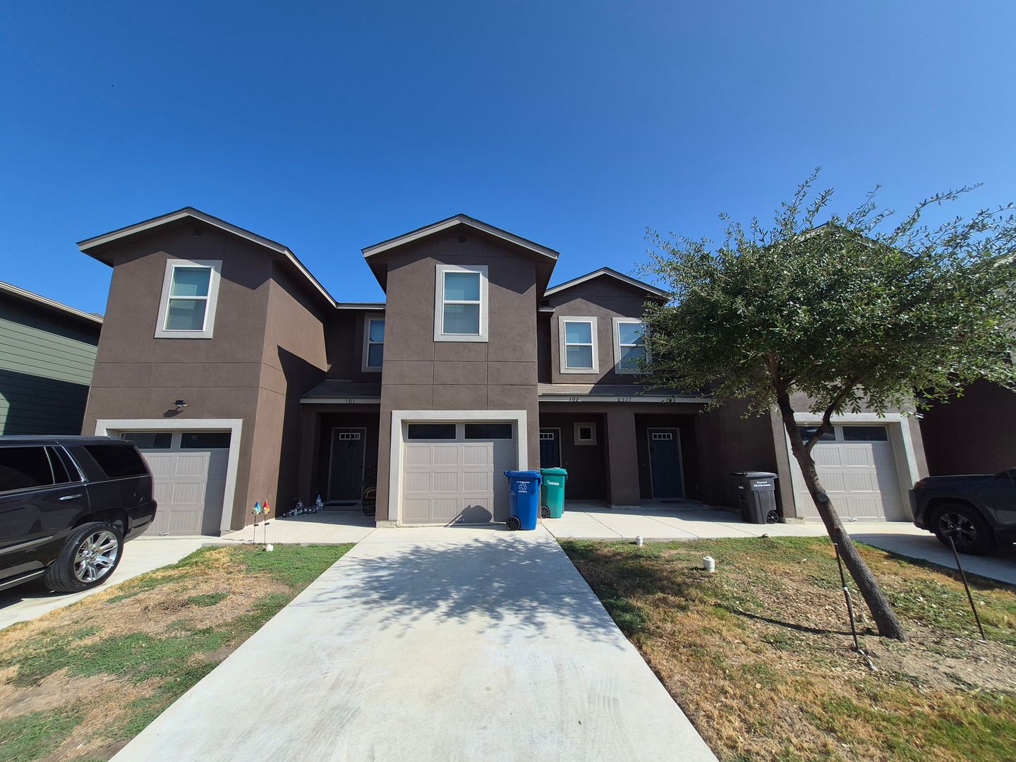 SAN ANTONIO House: 6327 LUGLIO LANE #102