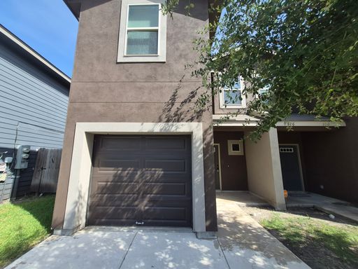 7026 Lakeview Dr. #101, San Antonio, TX. 78244 – photo 1