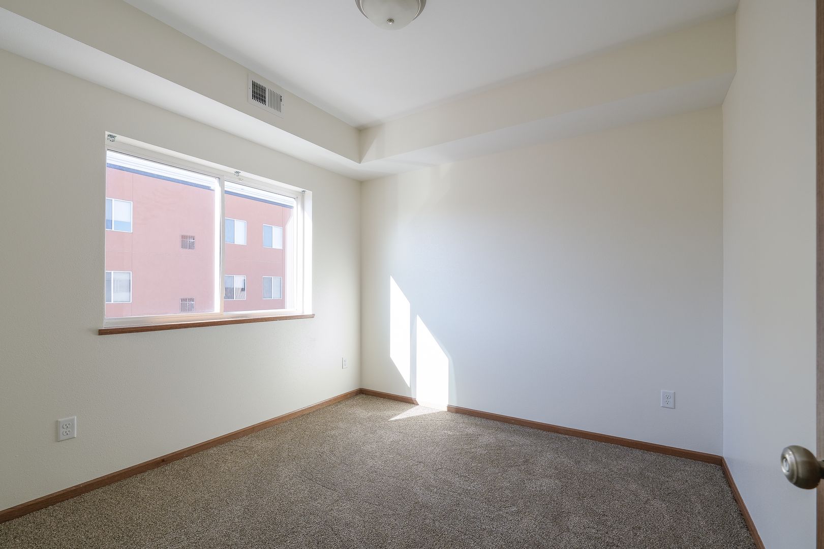 311 Bunting Ln 309, Mankato, MN 56001