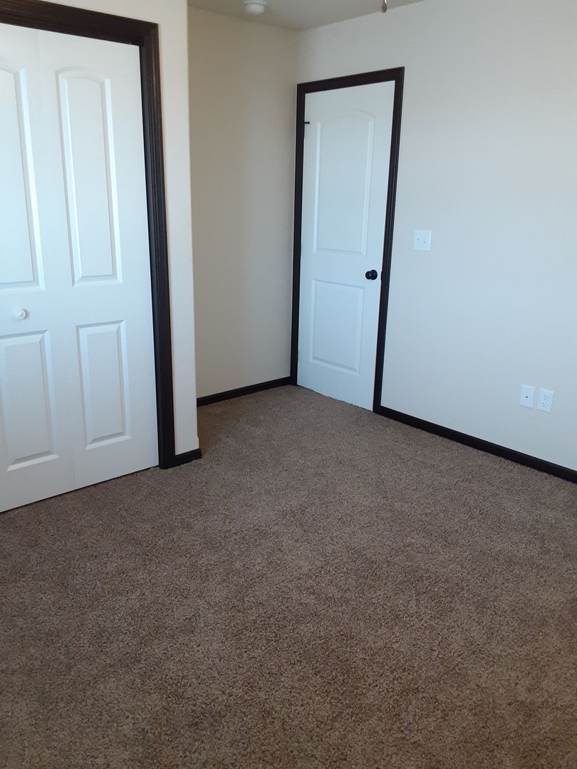 Modern Comfort: Discover Our 2-Bedroom 2-Bath Apartment Gem 2 of 12
