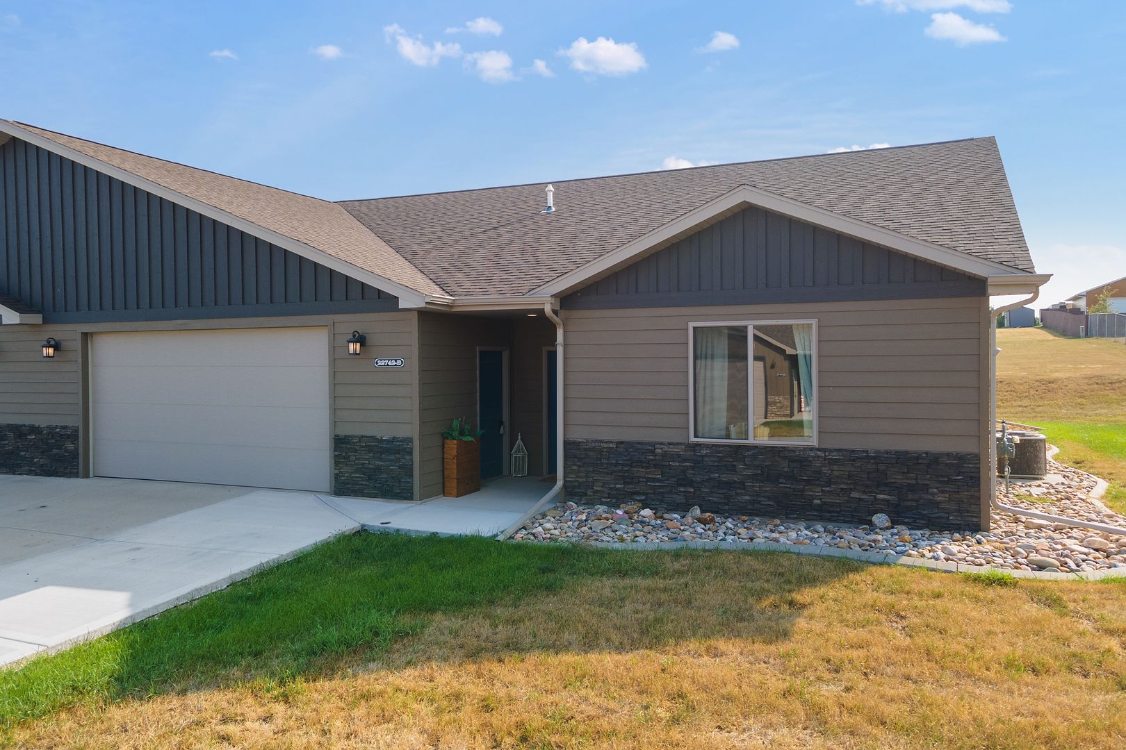 22742B Rando Ct. 29 of 31