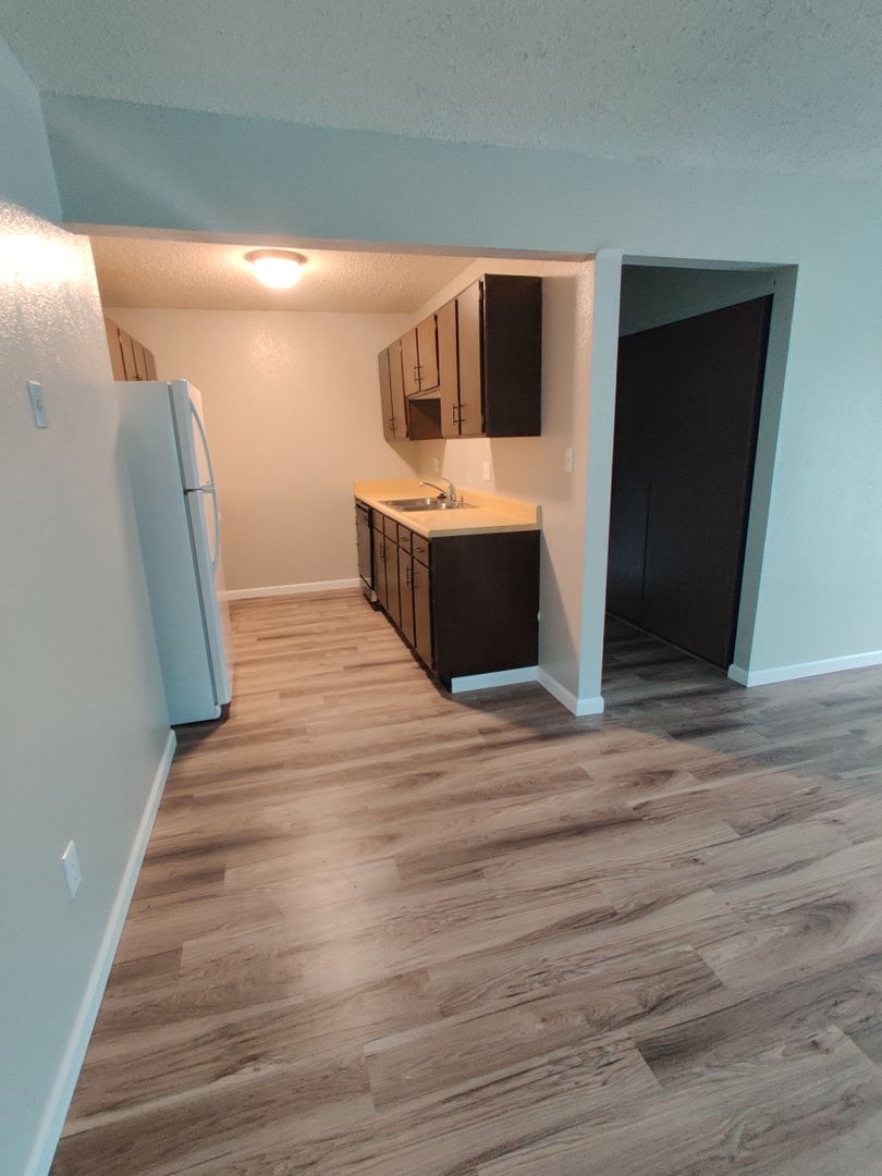 Kansas City Apartment: 1711 N 73rd Terr