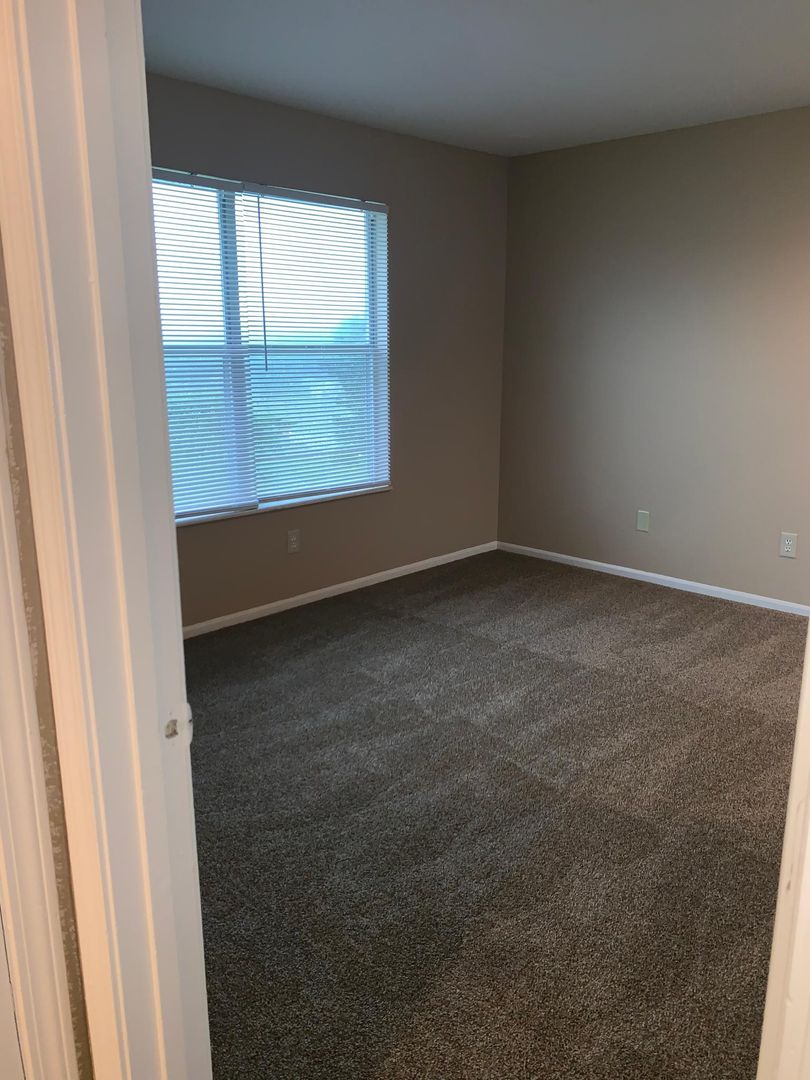 Devling Place Apartments 7 of 12