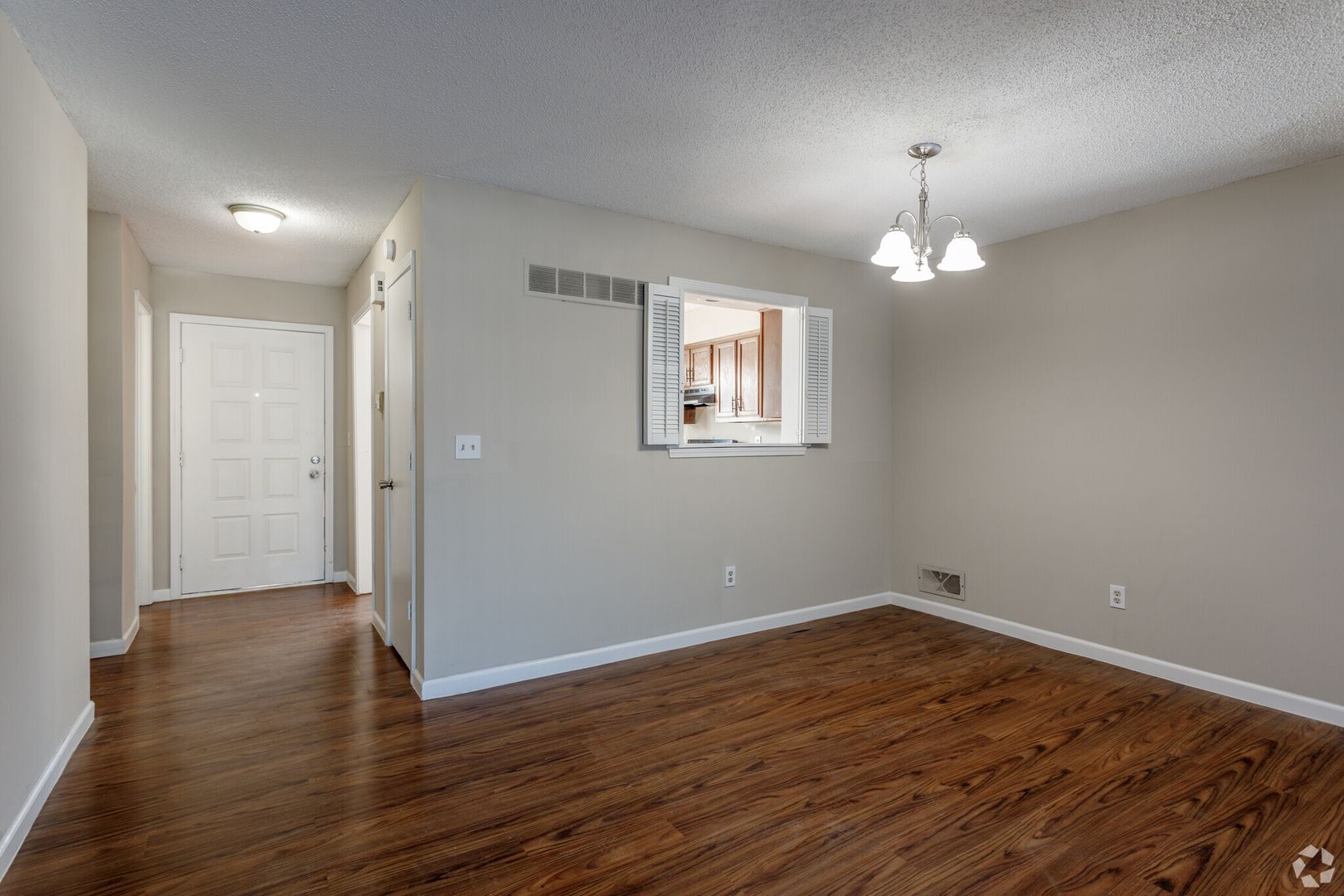 Nieman Park Townhomes 2 of 10