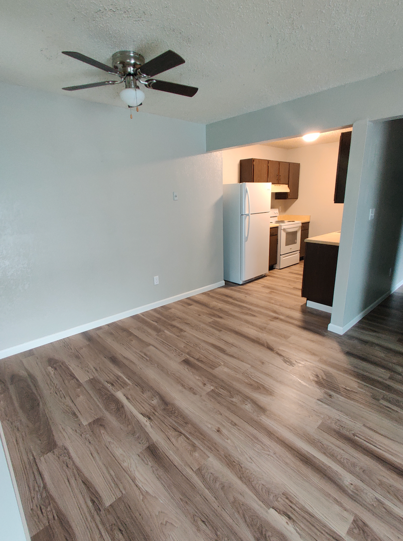 Kansas City Apartment: 1711 N 73rd Terr