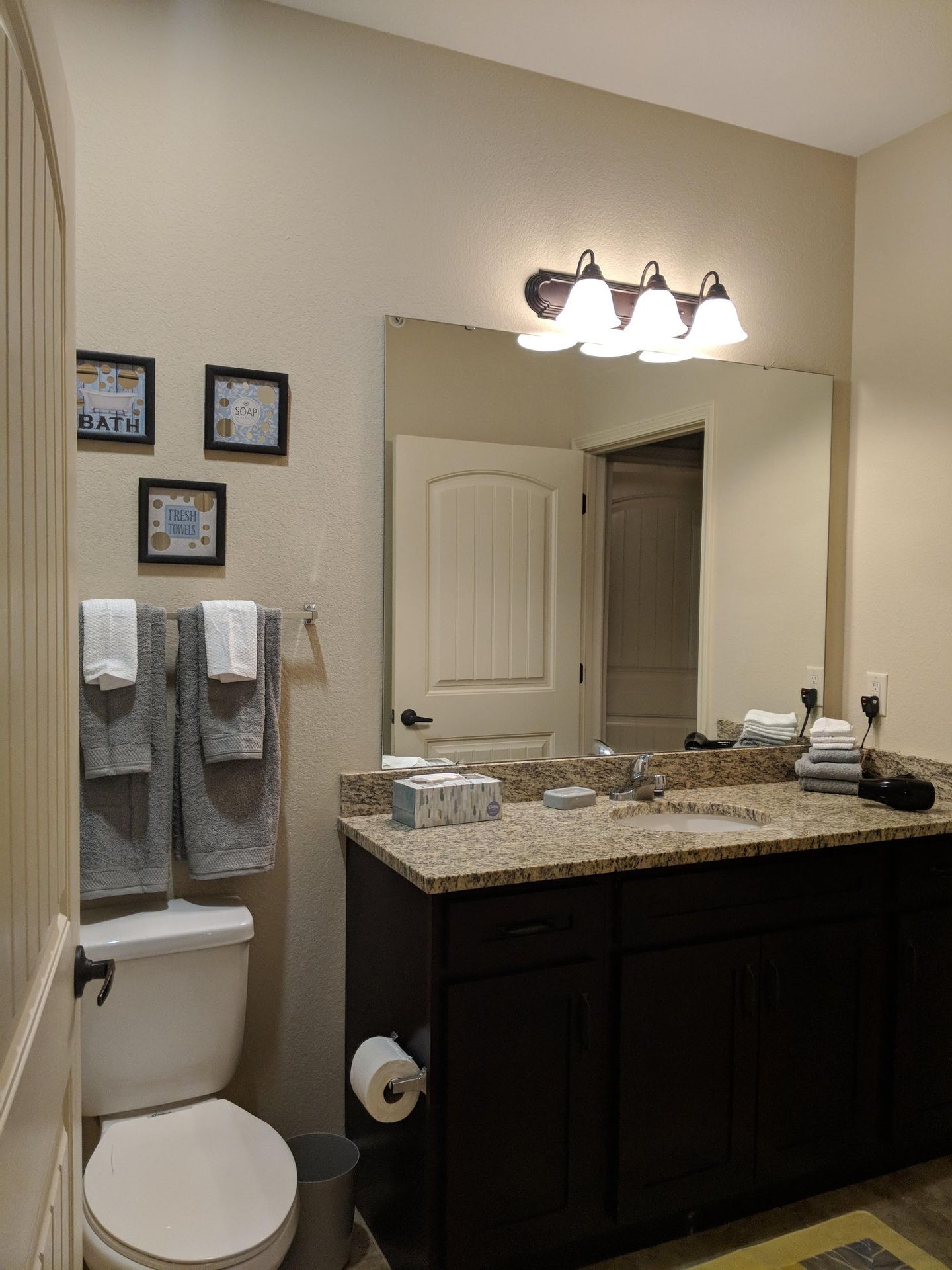 Anderson House Apartments 4 of 12